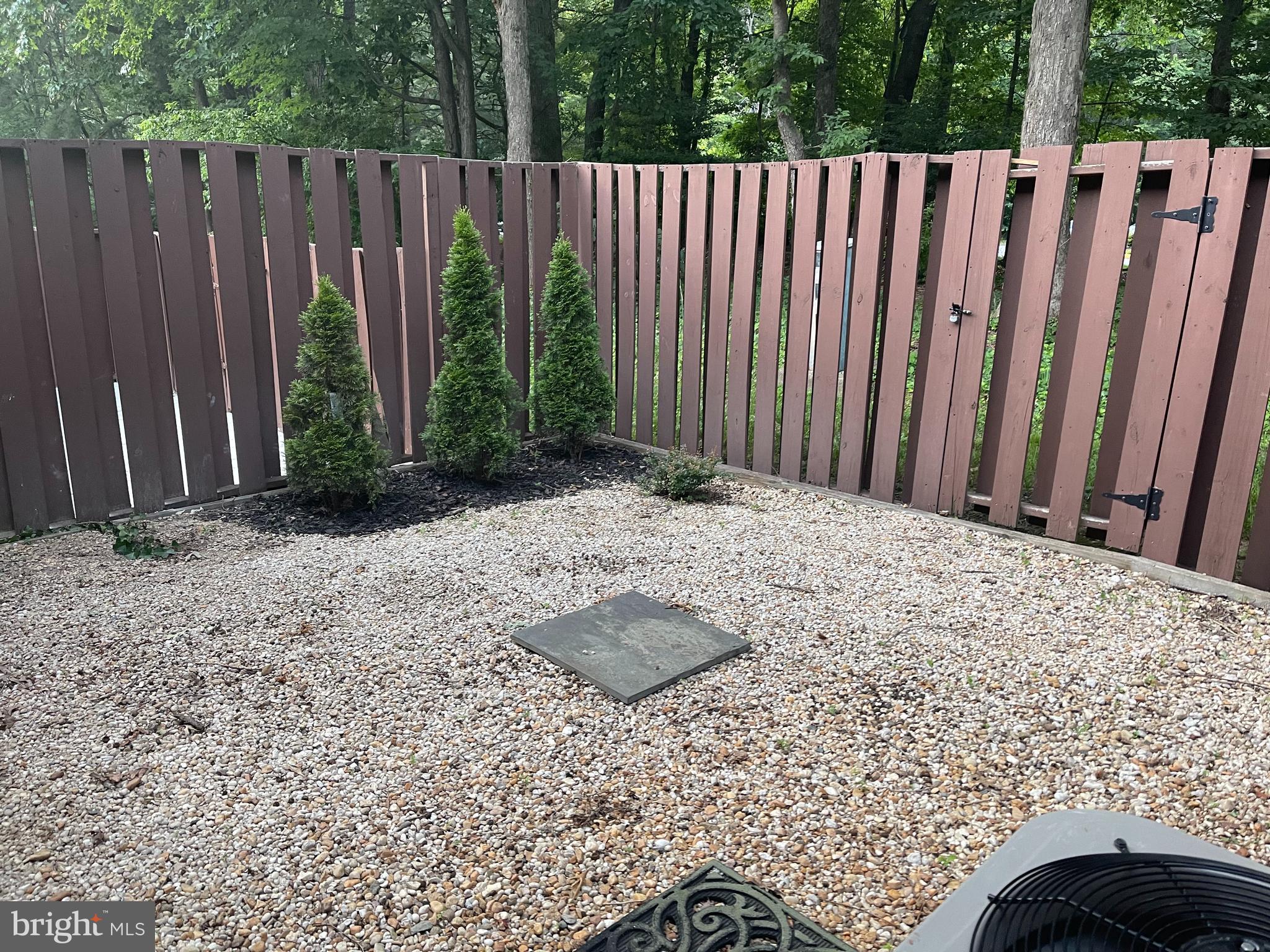 2314 Southgate Square Reston, VA 20191 - Photo 39 of 39 Fenced In Backyard