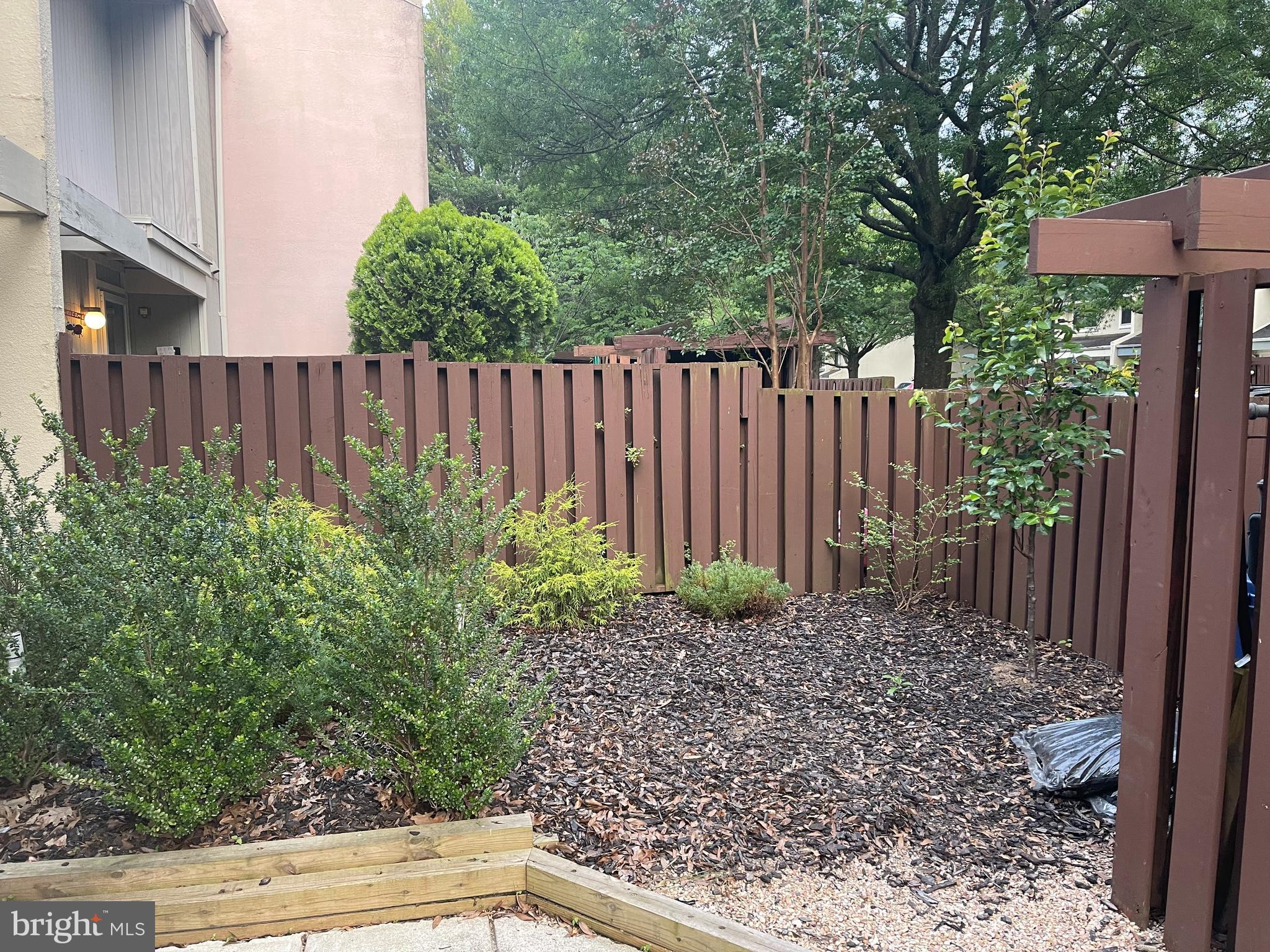 2314 Southgate Square Reston, VA 20191 - Photo 6 of 39 Front Yard