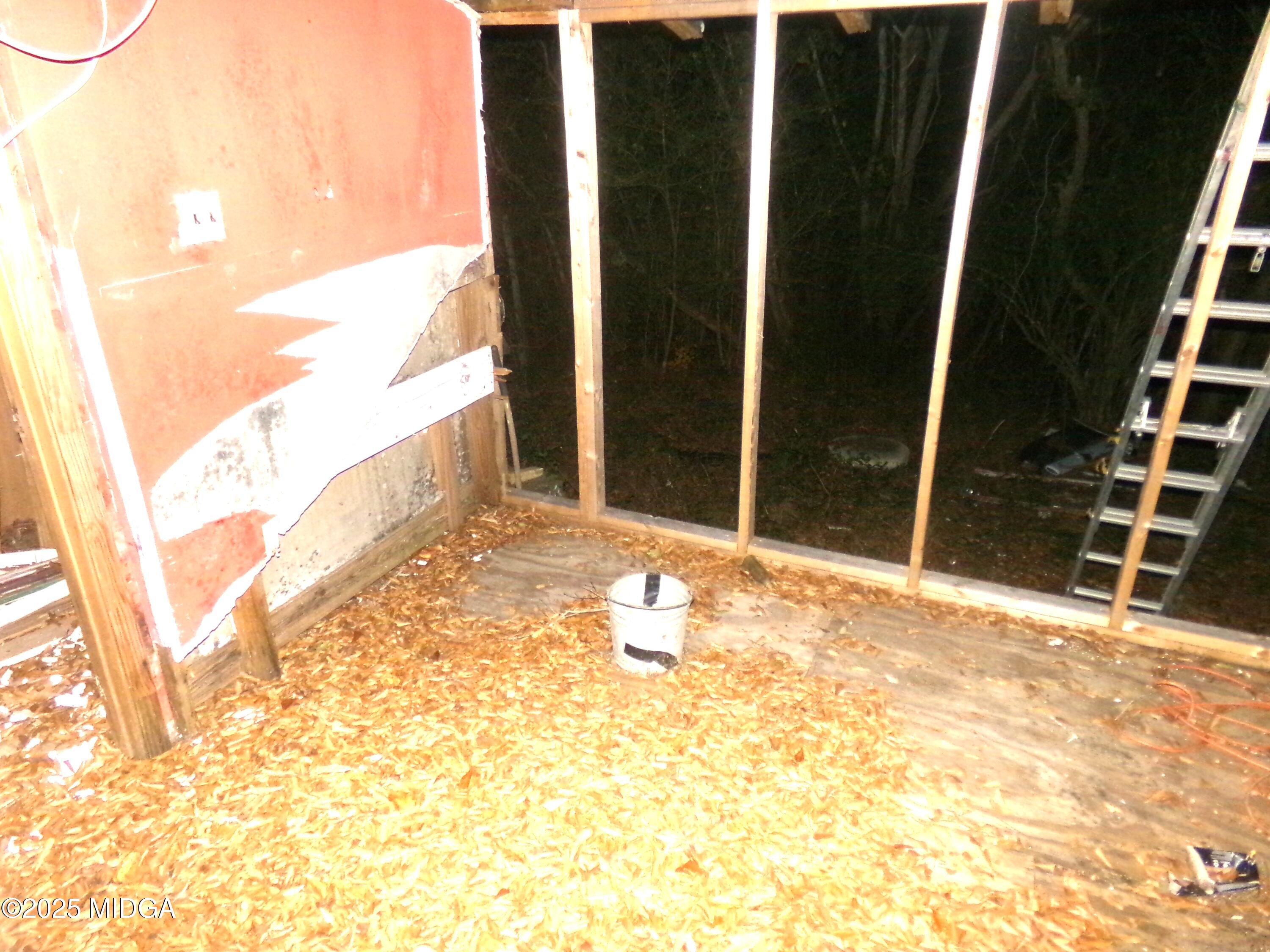 58 Strawberry Road Dry Branch, GA 31020 - Photo 10 of 10 a view of backyard with tub