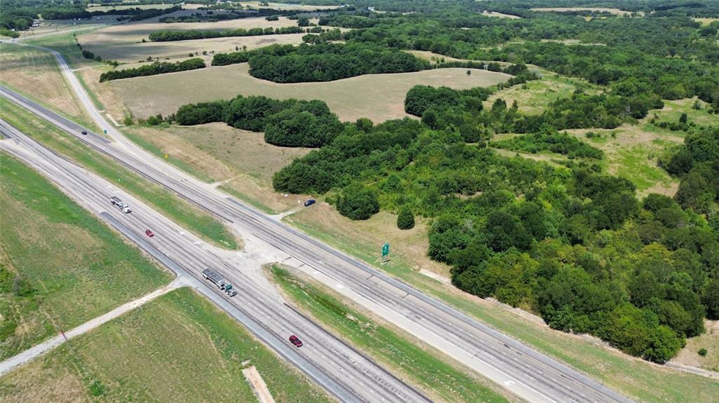 2507 Highway 82 Bells, TX 75414 - Photo 3 of 9