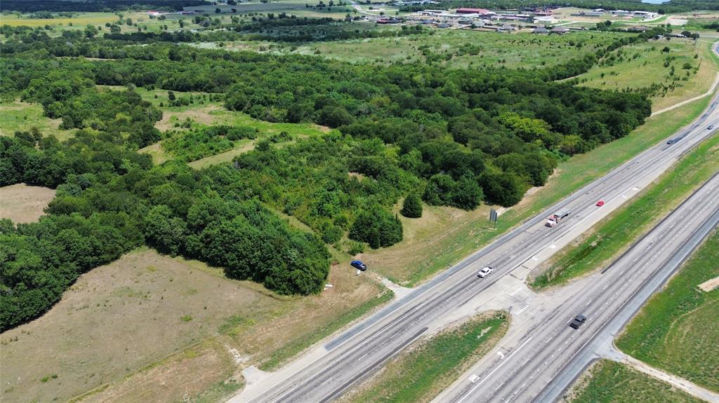 2507 Highway 82 Bells, TX 75414 - Photo 5 of 9