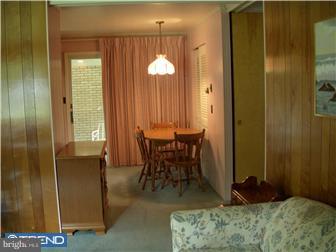703 Chatham Road Fairless Hills, PA 19030 - Photo 5 of 10 Living Room
