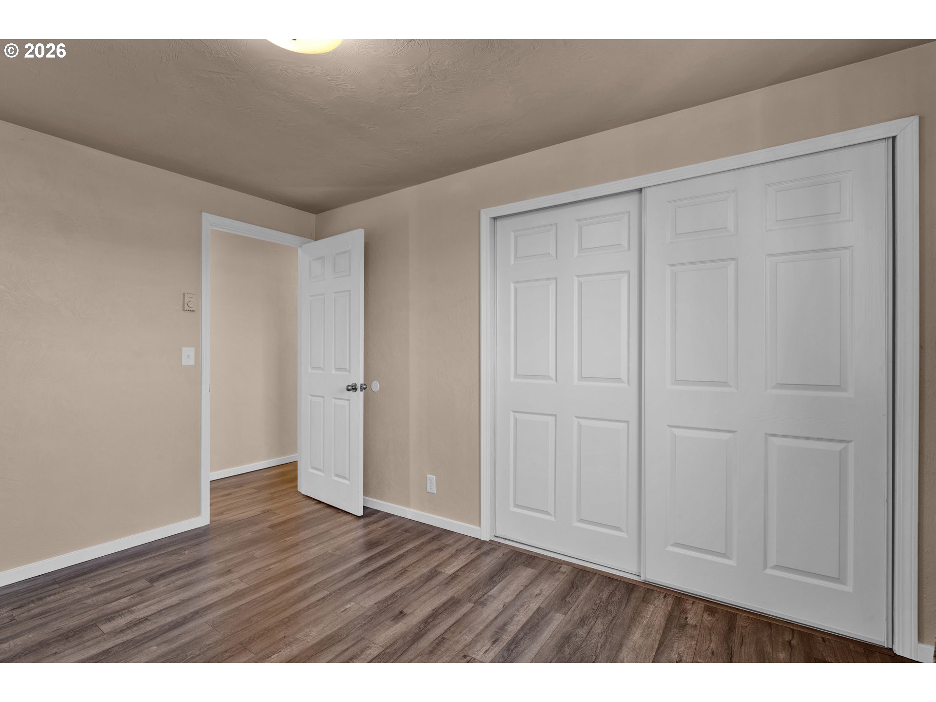 596 Pinedale Avenue Springfield, OR 97477 - Photo 21 of 41 Bedroom