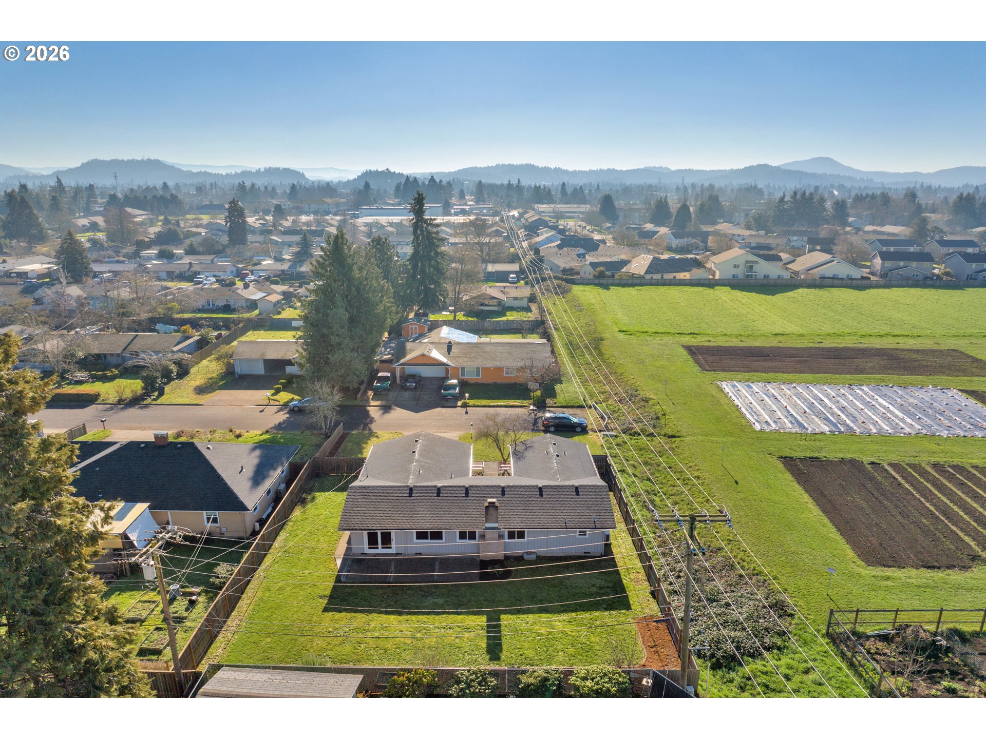 596 Pinedale Avenue Springfield, OR 97477 - Photo 37 of 41