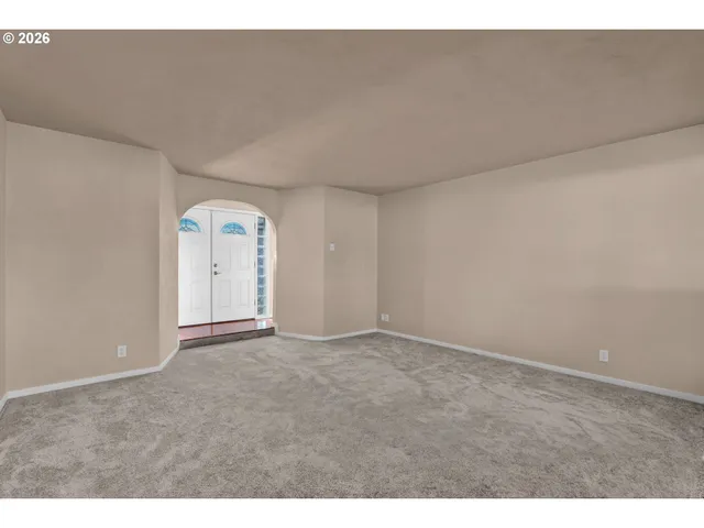 $425,000 | 596 Pinedale Avenue, Springfield, OR 97477