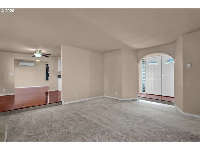 $425,000 | 596 Pinedale Avenue, Springfield, OR 97477