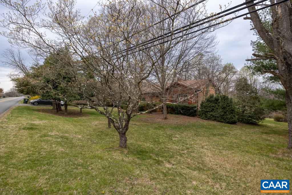2186 Polo Grounds Road Charlottesville, VA 22911 - Photo 4 of 37 Gallery Image 4