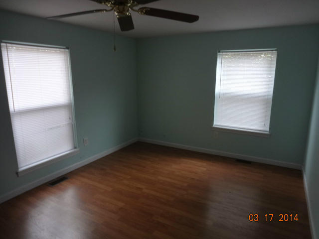 105 Judd Lane Oak Ridge, TN 37830 - Photo 4 of 11 DSC05108