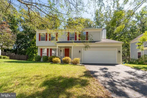 a view of a house with a outdoor space