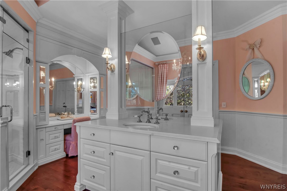 9590 Cobblestone Drive Clarence, NY 14031 - Photo 18 of 42 Other side of the vanity