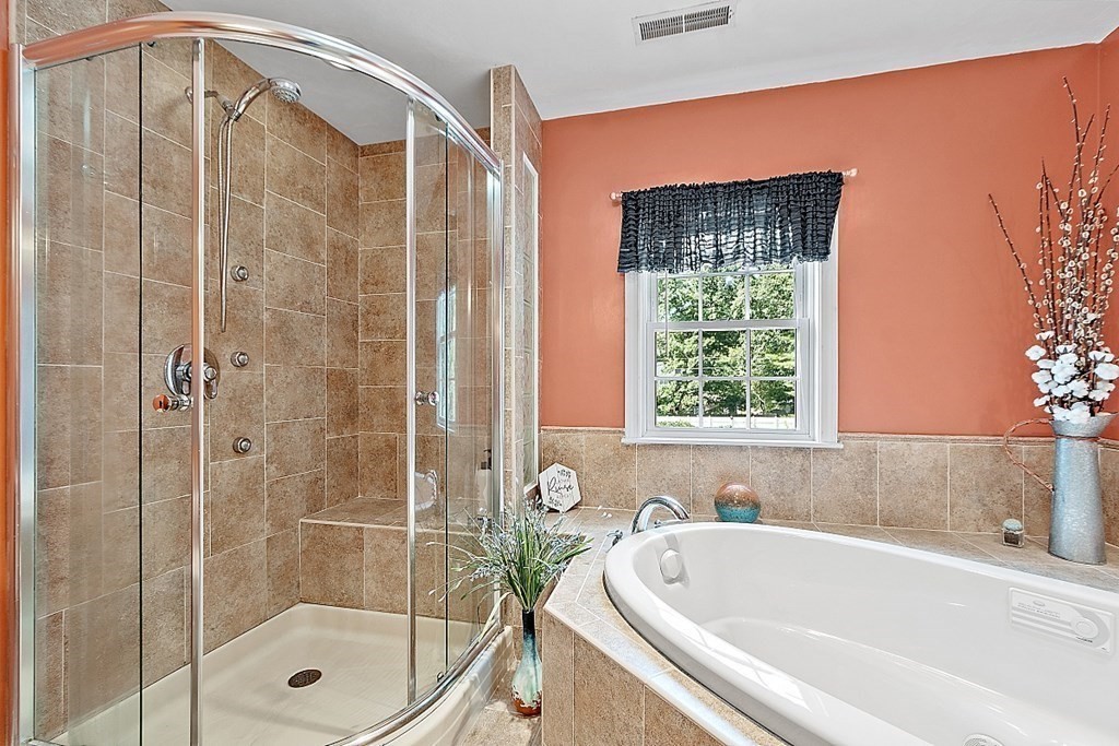 65 Whipple Road Billerica, MA 01821 - Photo 18 of 37