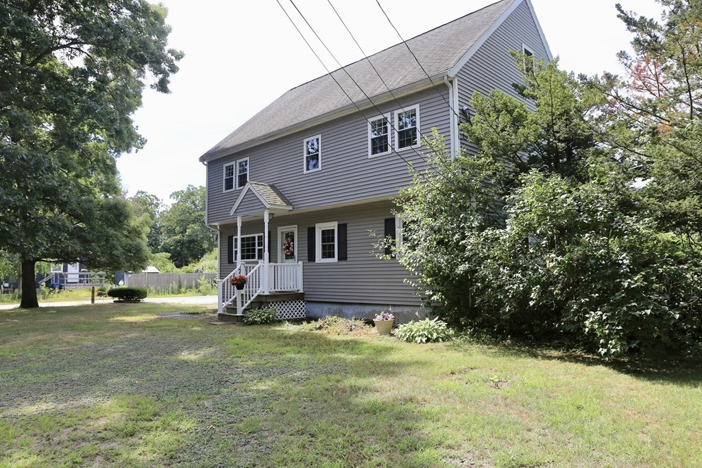 65 Whipple Road Billerica, MA 01821 - Photo 2 of 37