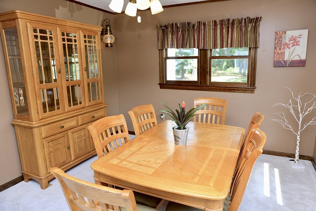 65 Whipple Road Billerica, MA 01821 - Photo 10 of 37