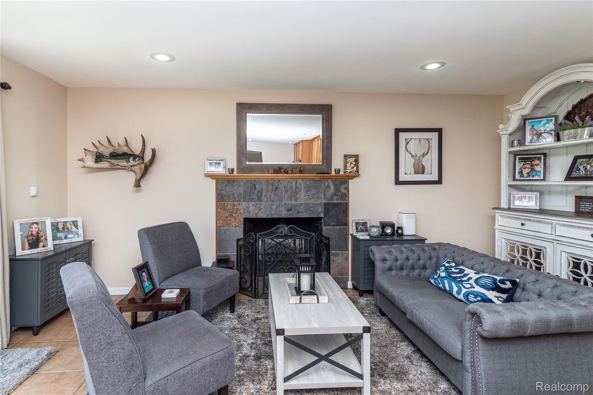 43133 Barchester Road Canton, MI 48187 - Photo 18 of 45 Natural Fireplace