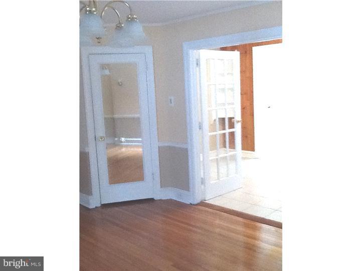 252 Maypole Road Upper Darby, PA 19082 - Photo 3 of 18 Dining Room