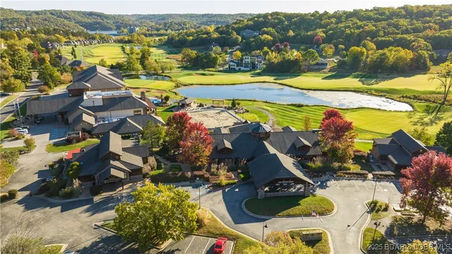 $429,000 | 306 Green Trails Court, Camdenton, MO 65020