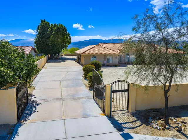 $1,600,000 | 72125 VÃa Vail, Rancho Mirage, CA 92270