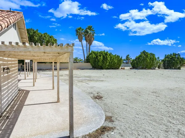 $1,600,000 | 72125 Vía Vail, Rancho Mirage, CA 92270