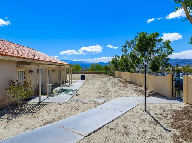 $1,600,000 | 72125 VÃa Vail, Rancho Mirage, CA 92270
