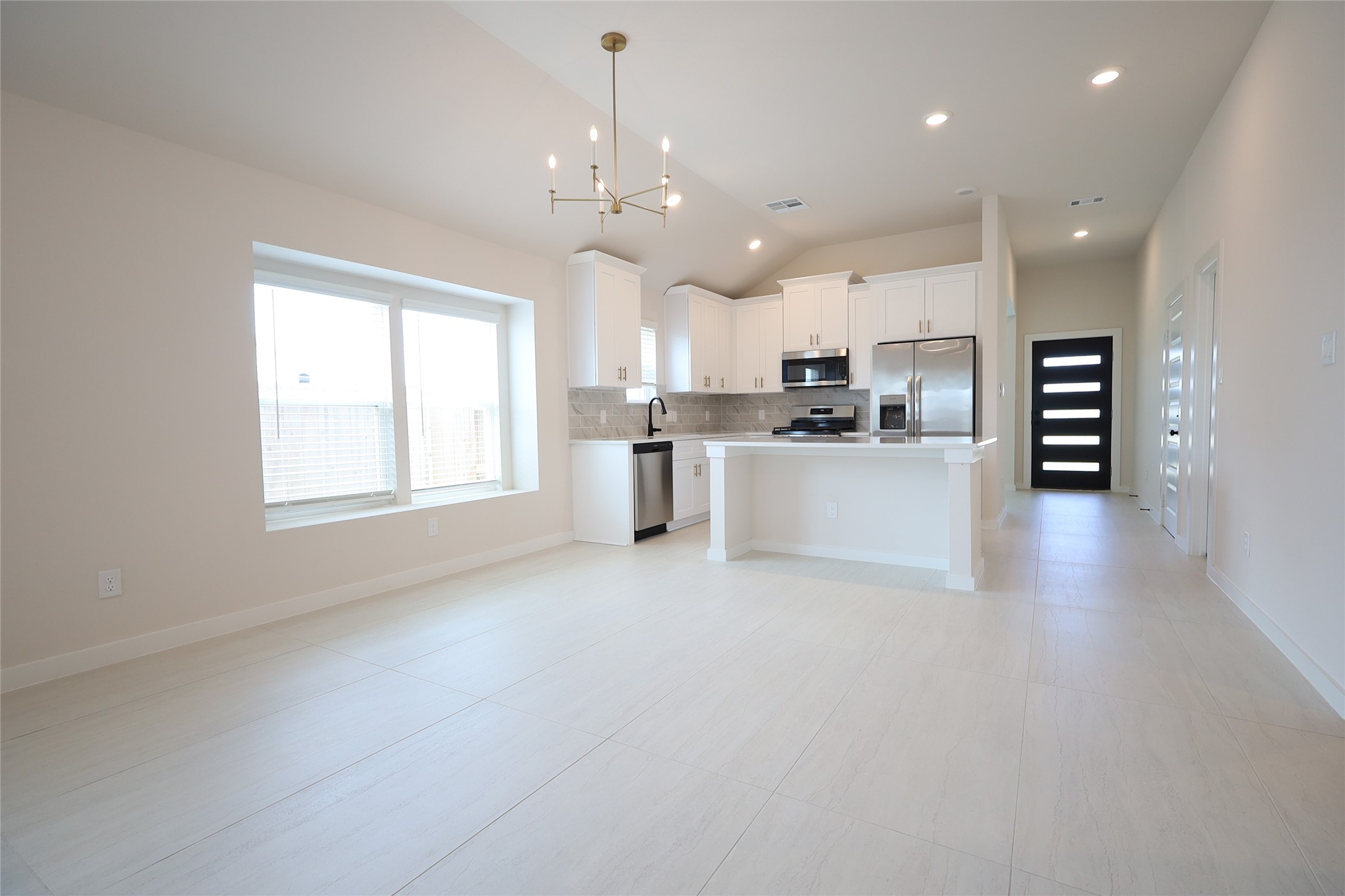13215 Glacier Vw Lane Rosharon, TX 77583 - Photo 16 of 17 Over 1800 square feet, single-story floor plan