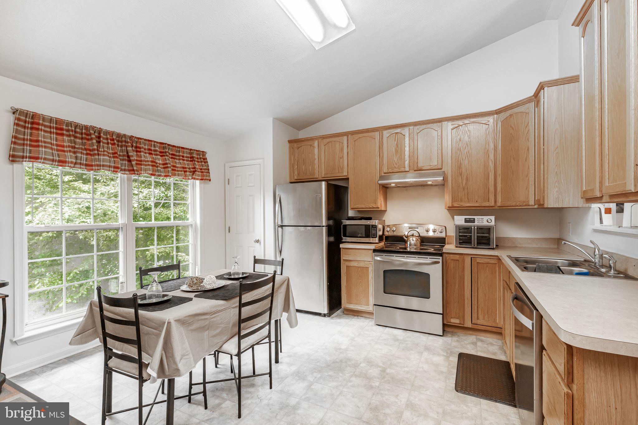 12085 Longleaf Road Ruther Glen, VA 22546 - Photo 12 of 19 Gallery Image 12