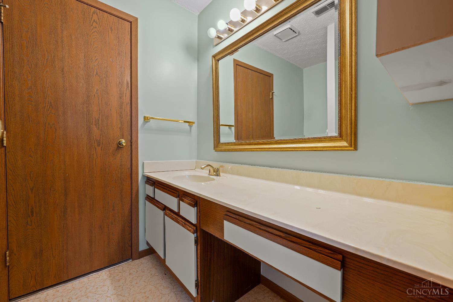 3981 School Section Road, Unit 11 Cincinnati, OH 45211 - Photo 23 of 33 Gallery Image 23