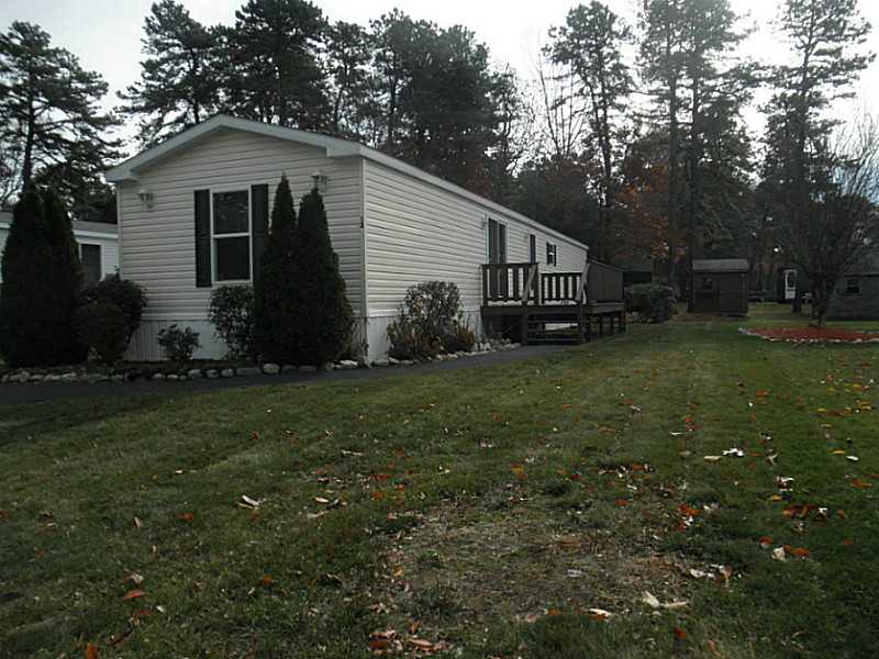 13 Sandra Circle Coventry, RI 02816 - Photo 2 of 12 Exterior Front.