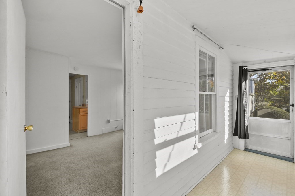 35 Bernard Road Grafton, MA 01536 - Photo 17 of 38 Gallery Image 17