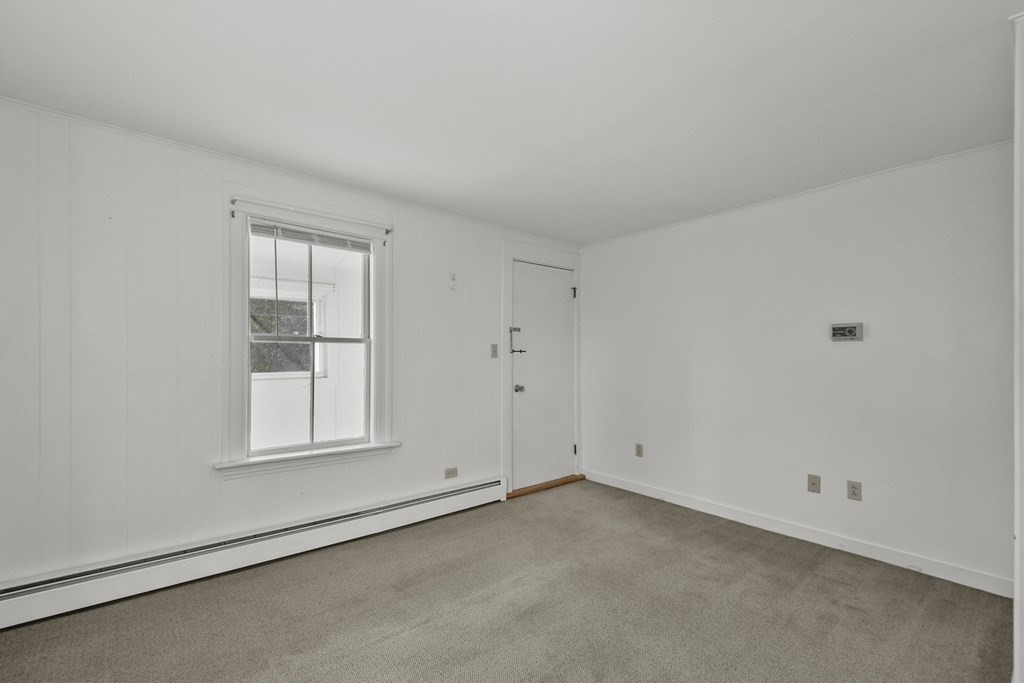 35 Bernard Road Grafton, MA 01536 - Photo 18 of 38 Gallery Image 18