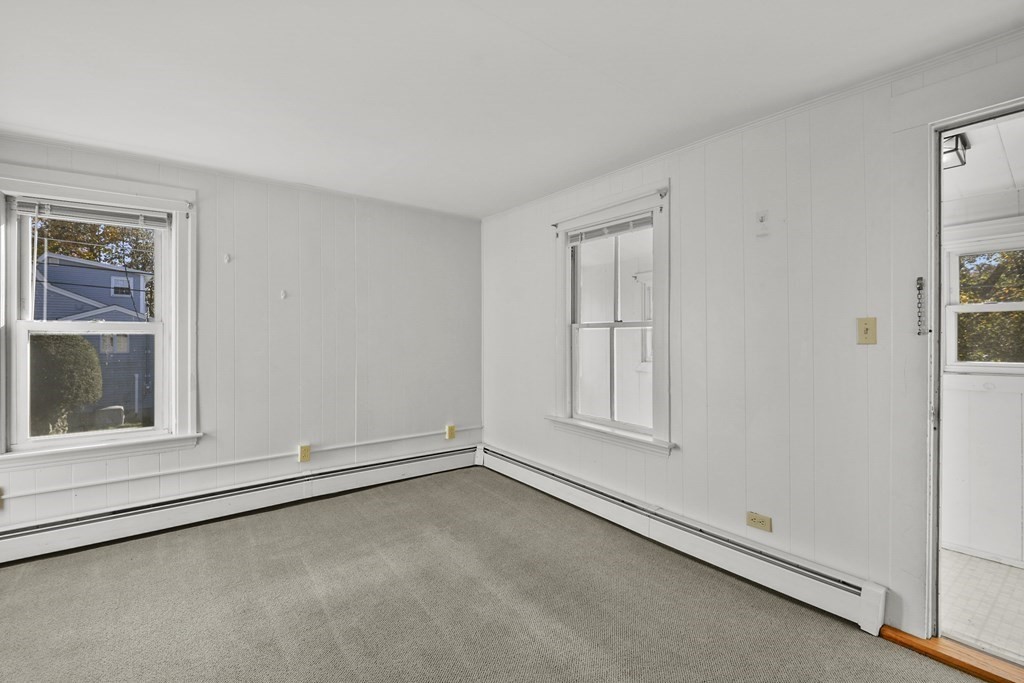 35 Bernard Road Grafton, MA 01536 - Photo 19 of 38 Gallery Image 19