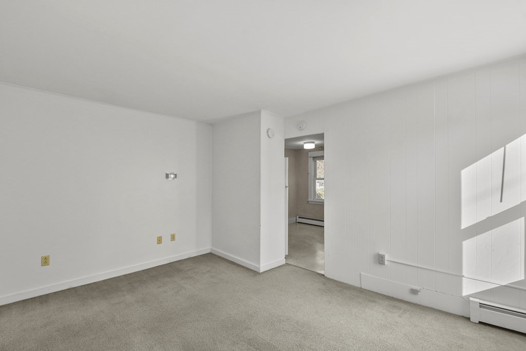 35 Bernard Road Grafton, MA 01536 - Photo 20 of 38 Gallery Image 20