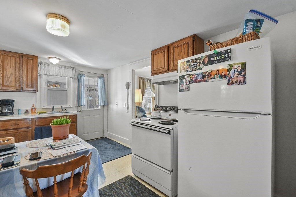 35 Bernard Road Grafton, MA 01536 - Photo 8 of 38 Gallery Image 8