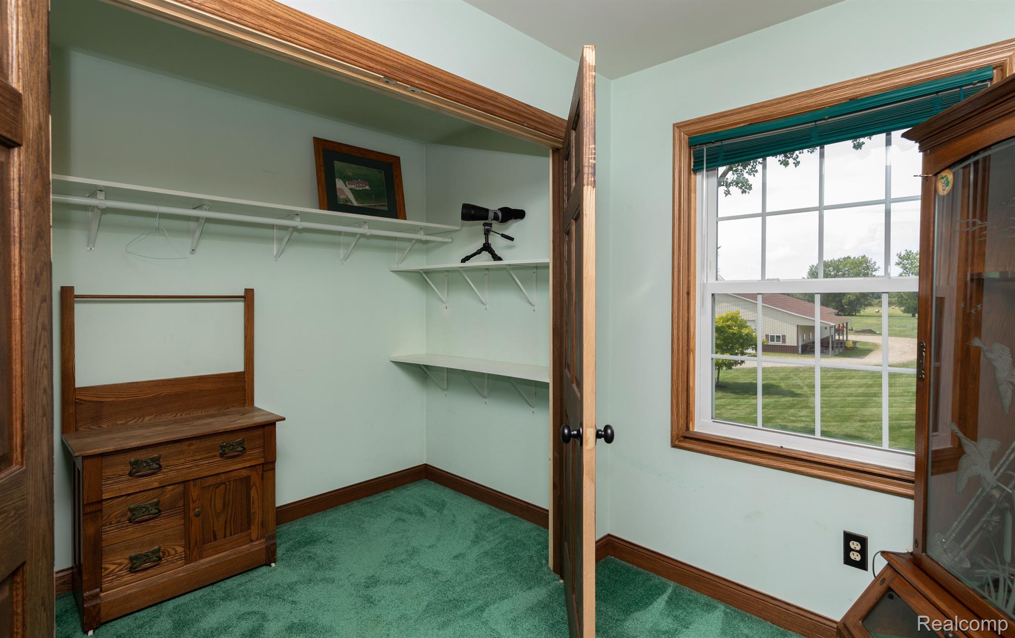 5559 Cade Road Imlay City, MI 48444 - Photo 58 of 98 Large walk-in closet