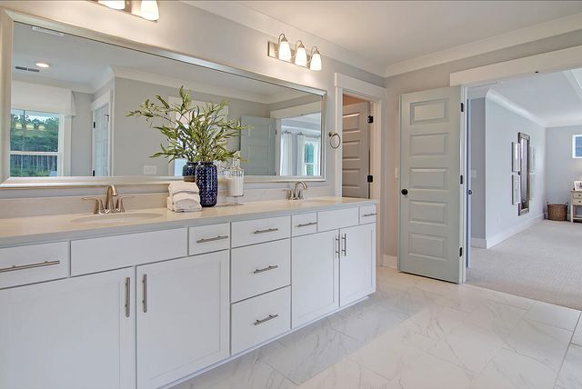 $584,000 | 141 Seaton Street, Summerville, SC 29486