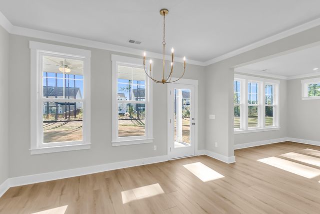 $584,000 | 141 Seaton Street, Summerville, SC 29486