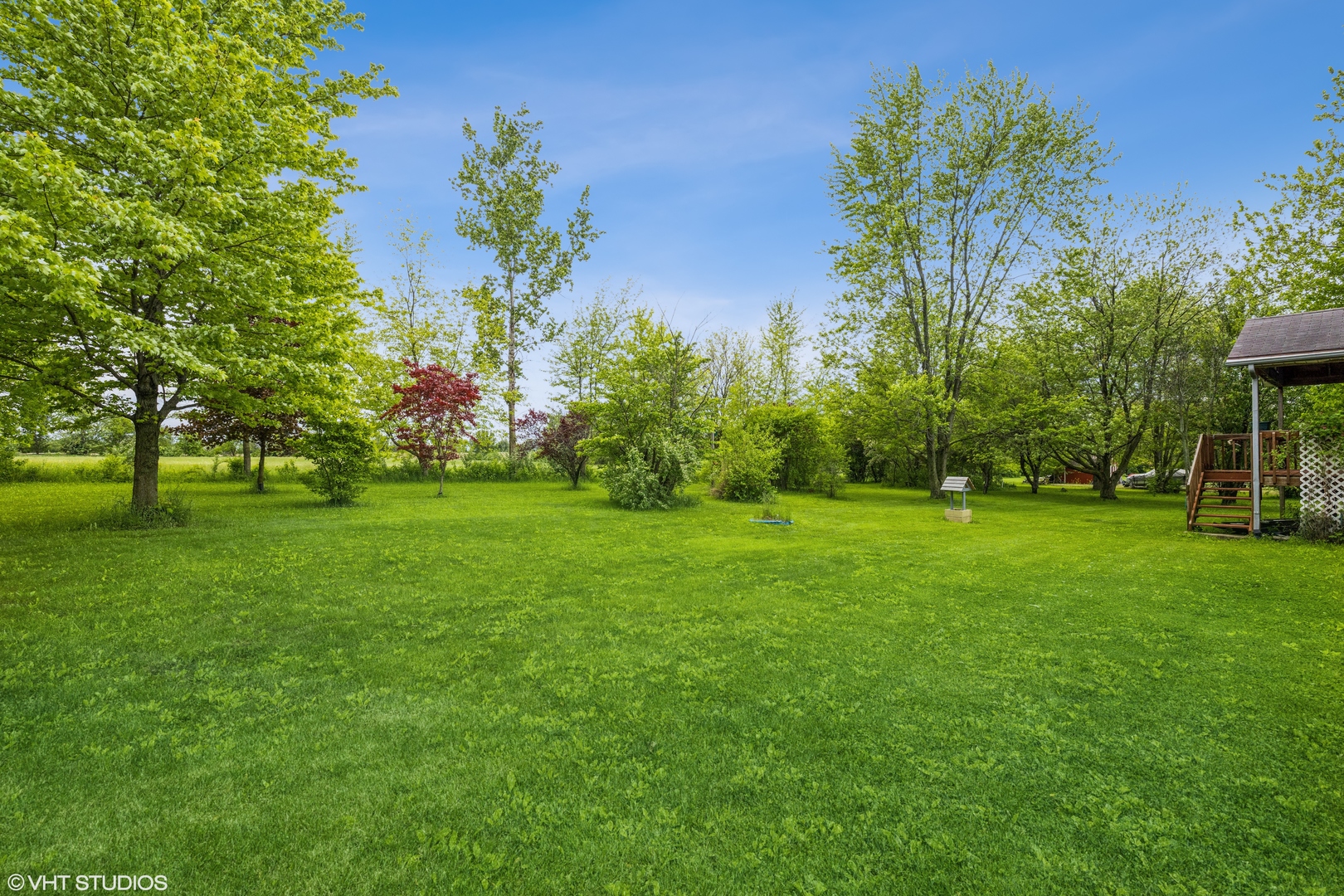7305 West Pauling Road Monee, IL 60449 - Photo 12 of 27 a view of a garden with trees