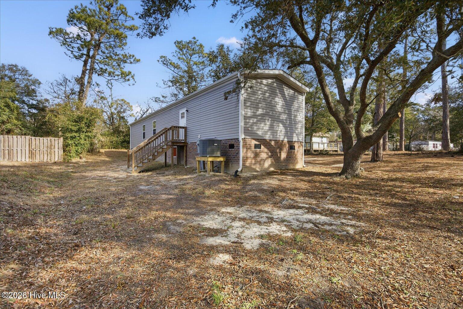 104 Sycamore Road Southport, NC 28461 - Photo 4 of 26 04-IMG_0228-Edit