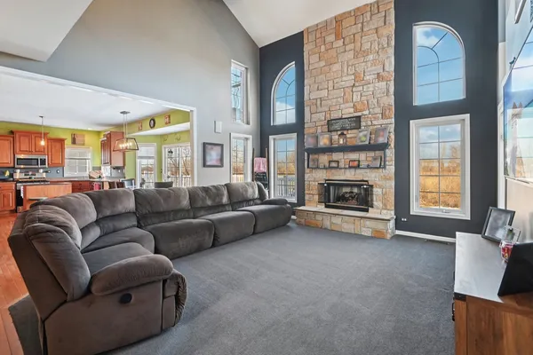 $595,000 | 16385 Celtic Circle, Manhattan, IL 60442