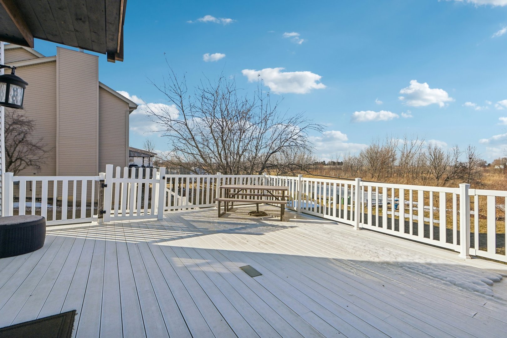 16385 Celtic Circle Manhattan, IL 60442 - Photo 45 of 49 a view of a roof deck