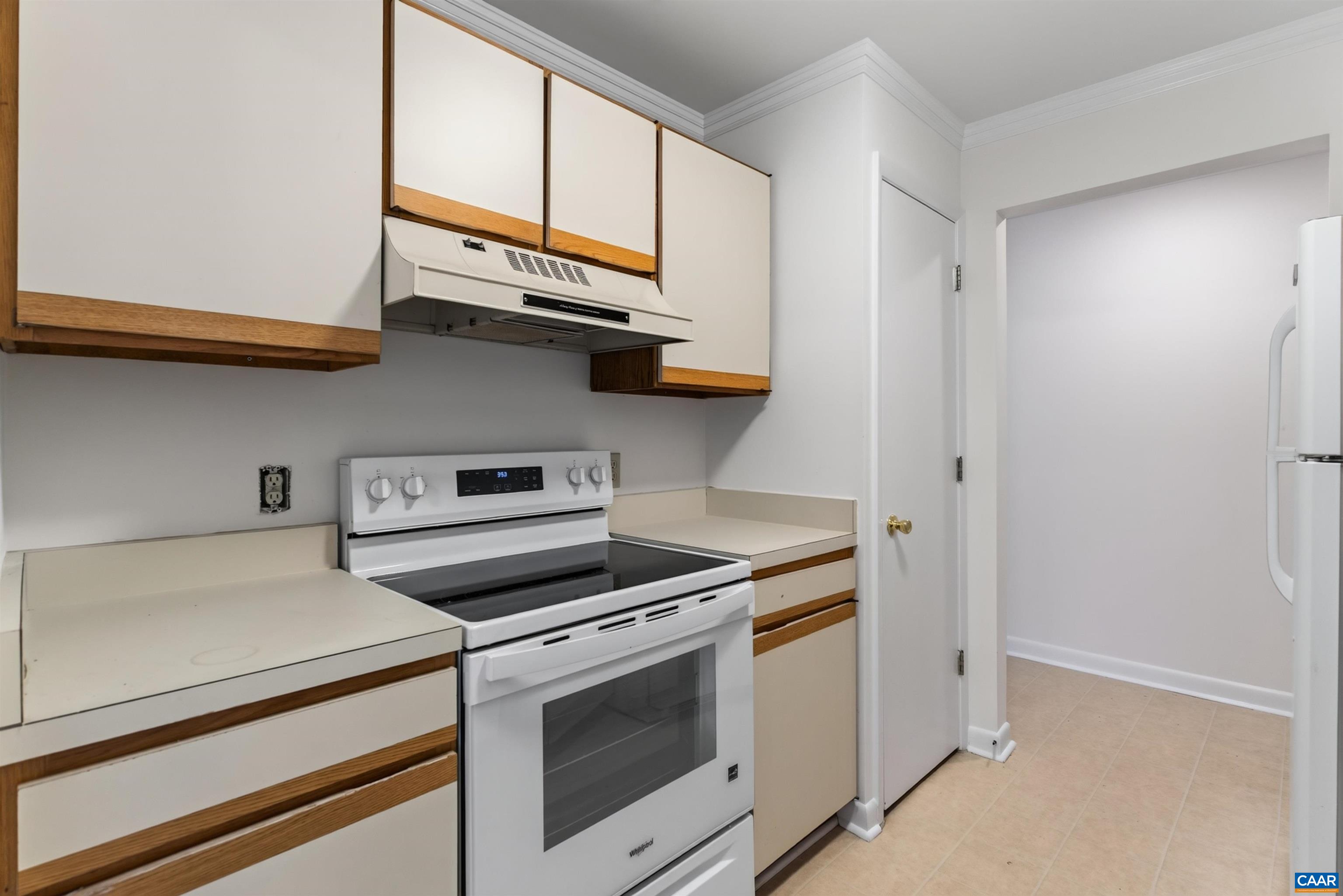 128 Turtle Creek Road, Unit 6 Charlottesville, VA 22901 - Photo 14 of 40 Gallery Image 14
