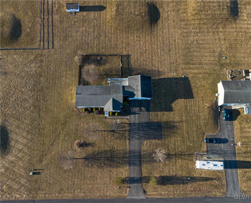 70 Hillview Road Kunkletown, PA 18058 - Photo 7 of 19 Gallery Image 7