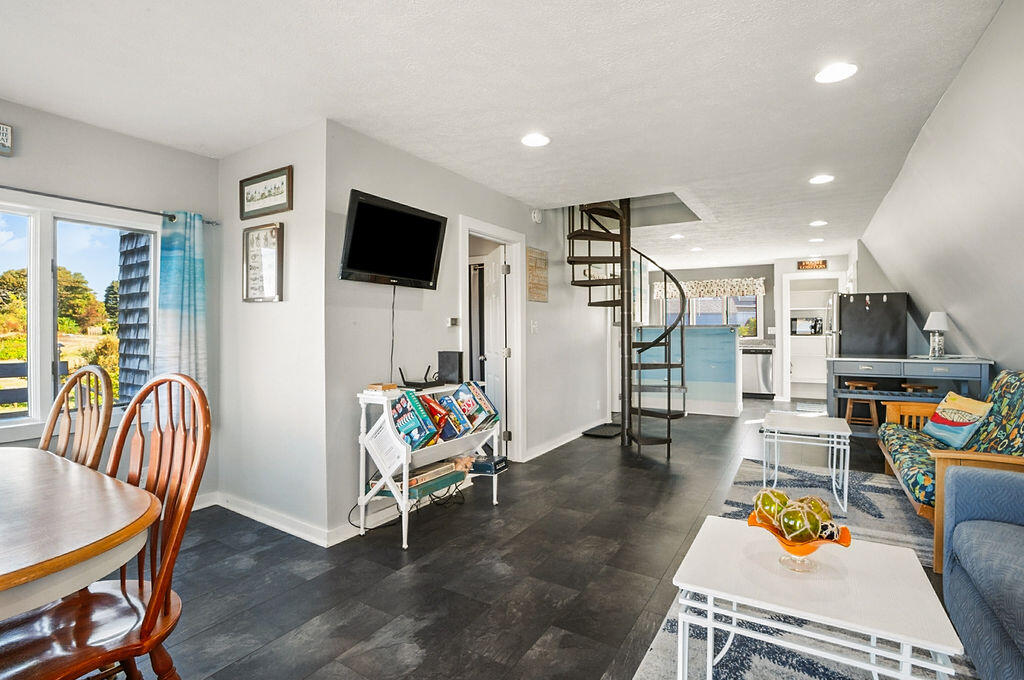 111 Mile Stretch Road Biddeford, ME 04005 - Photo 12 of 33 oceanview_pmcpheeters_111milestretchbidd