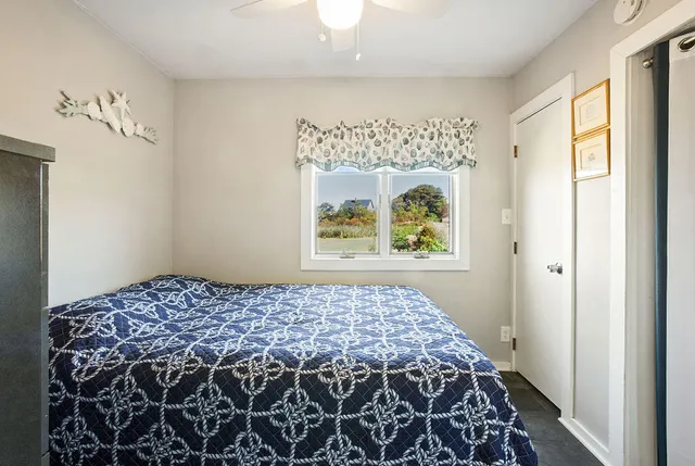 $1,200,000 | 111 Mile Stretch Road, Biddeford, ME 04005