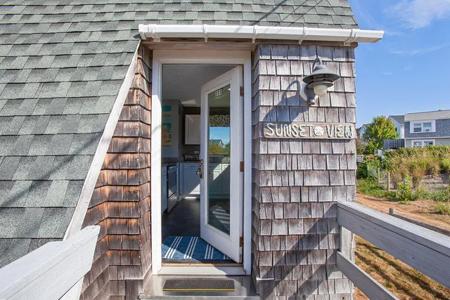 $1,200,000 | 111 Mile Stretch Road, Biddeford, ME 04005