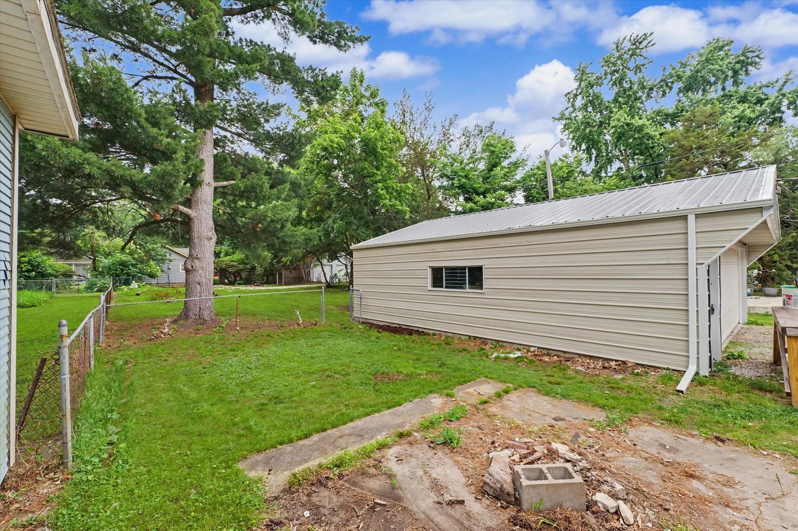 705 South State Street Champaign, IL 61820 - Photo 27 of 28