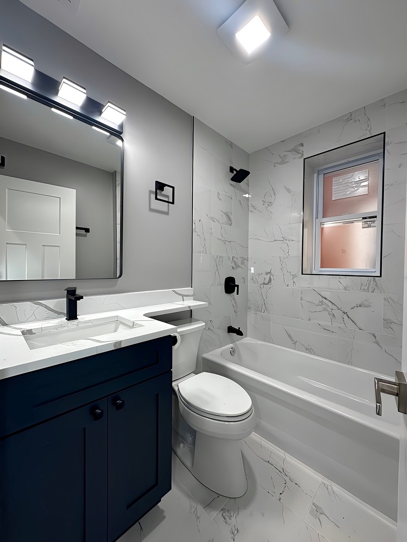 6331 South Elizabeth Street Chicago, IL 60636 - Photo 8 of 45