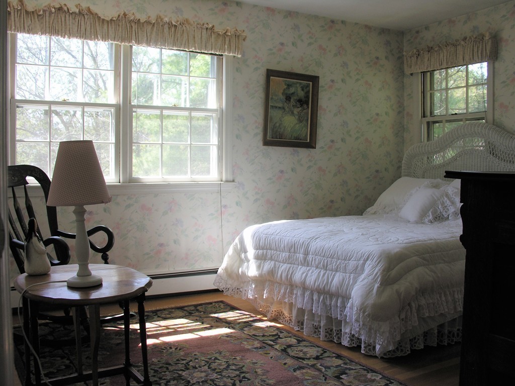 4 Lantern Road Framingham, MA 01702 - Photo 17 of 29