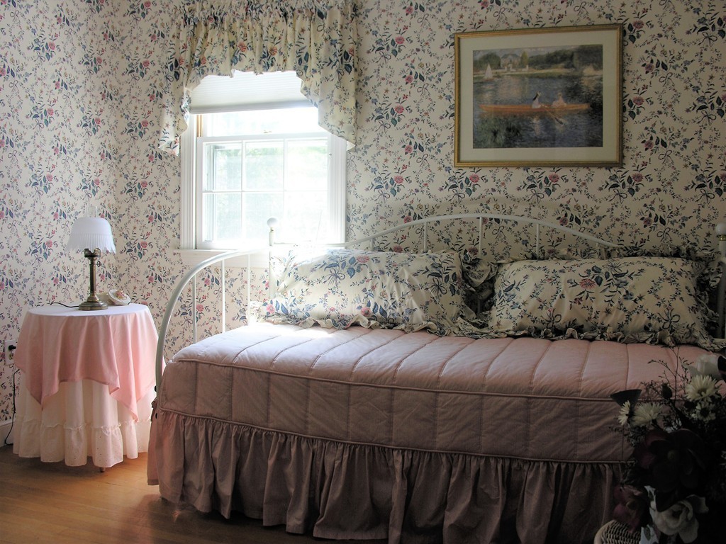 4 Lantern Road Framingham, MA 01702 - Photo 19 of 29