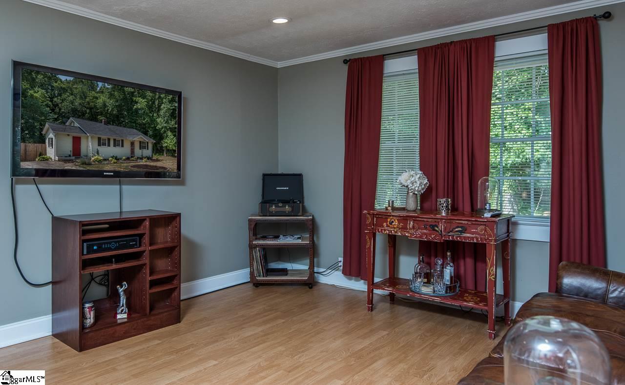 2 Hall Road Greenville, SC 29609 - Photo 6 of 25 Gallery Image 6