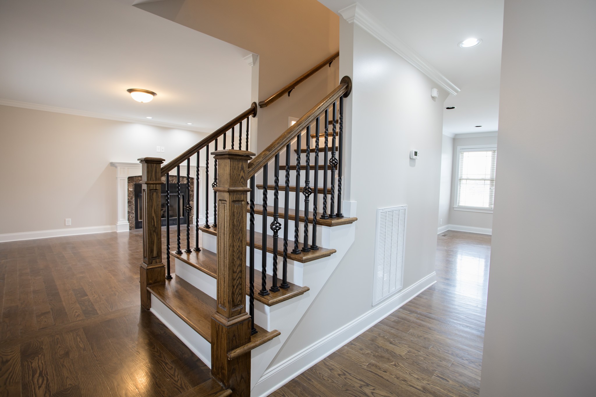 5325 Fred Perry Road Springfield, TN 37172 - Photo 9 of 26 a view of entryway with wooden floor